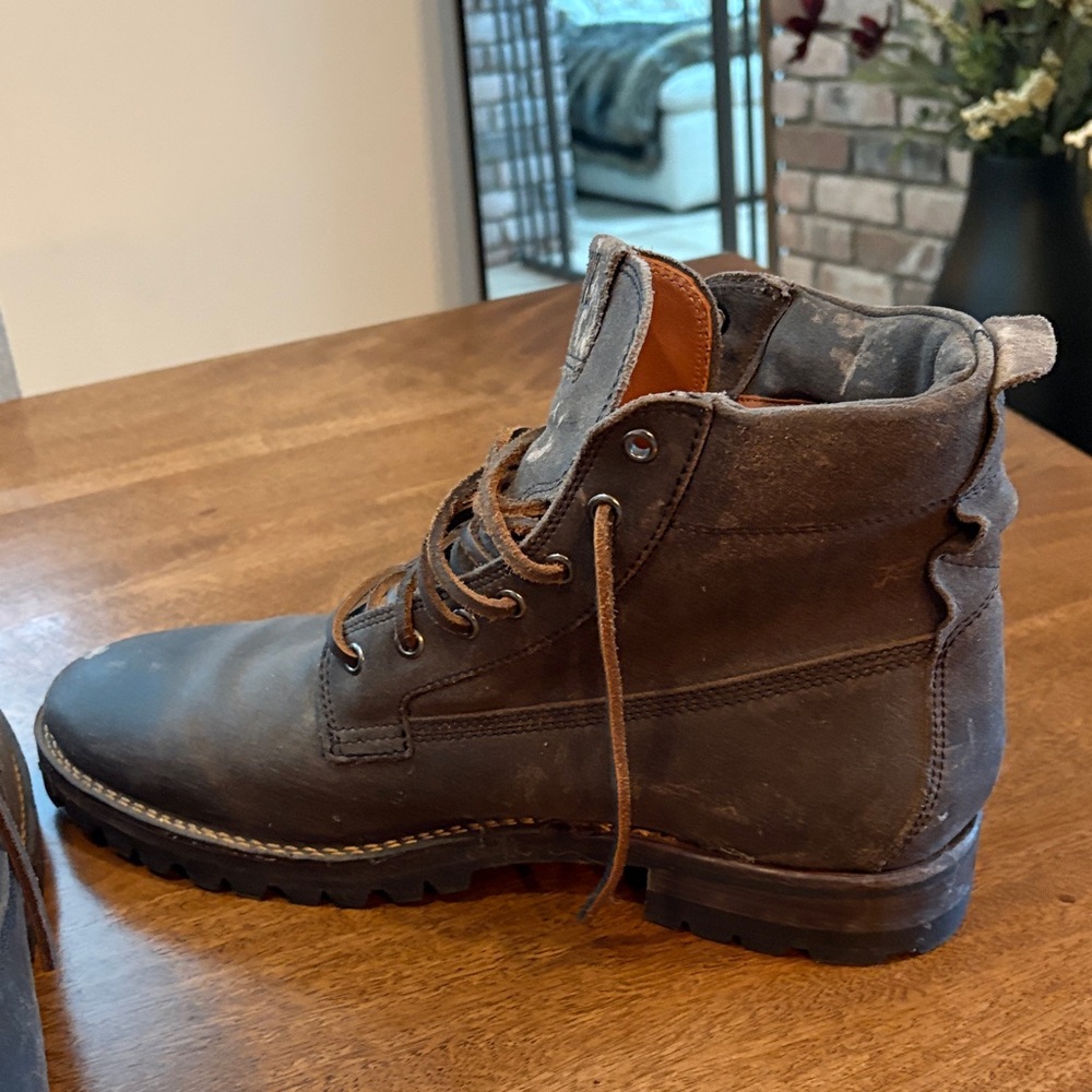 Frye Men's Brown Leather Boots Size 11 - Picture 6 of 9